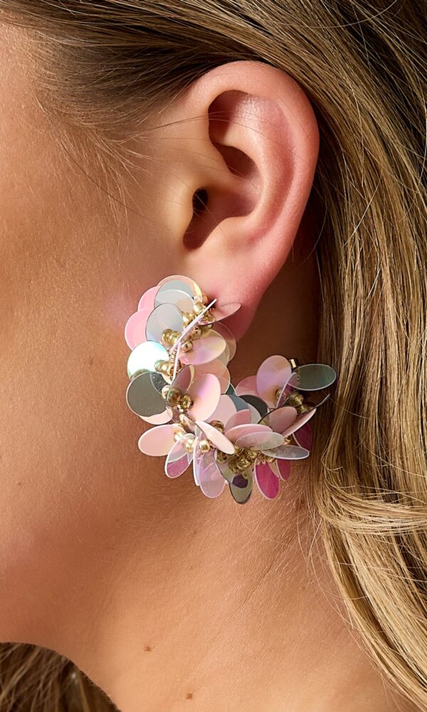 ba166a04-307e-44d2-b3de-c3c78e9e0f4a