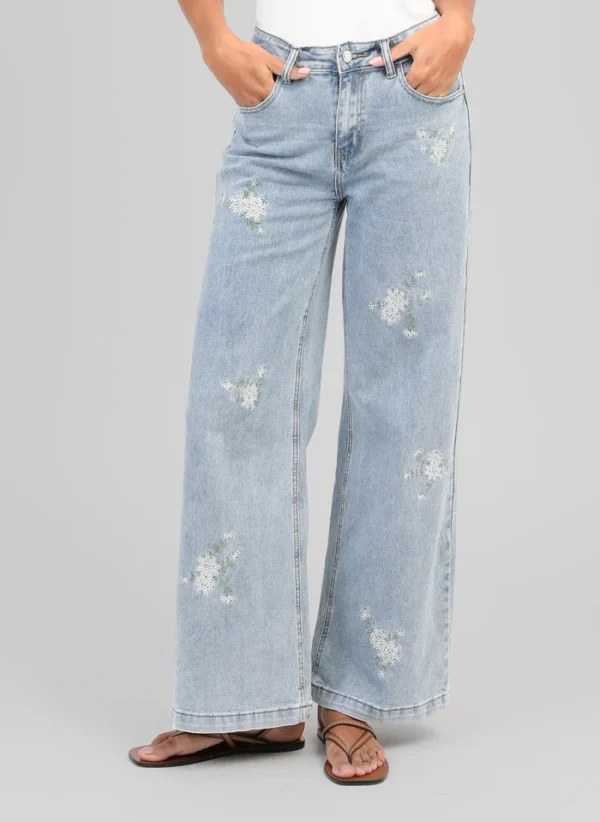 PIFEUILLE-BLEU-2